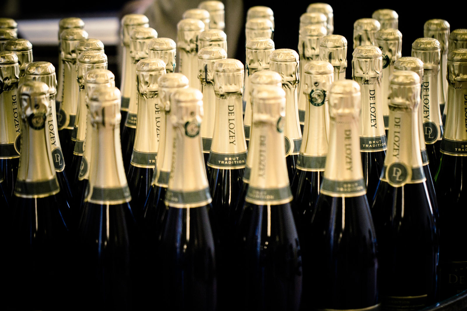 Champagnerflaschen von De Lozey